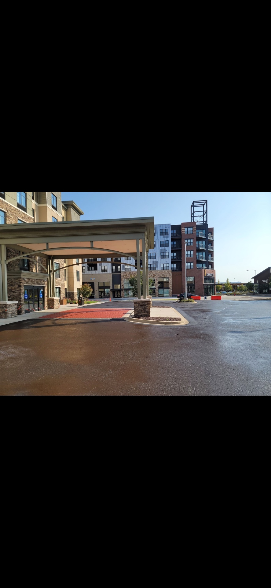 Professional asphalt paving in Milwaukee